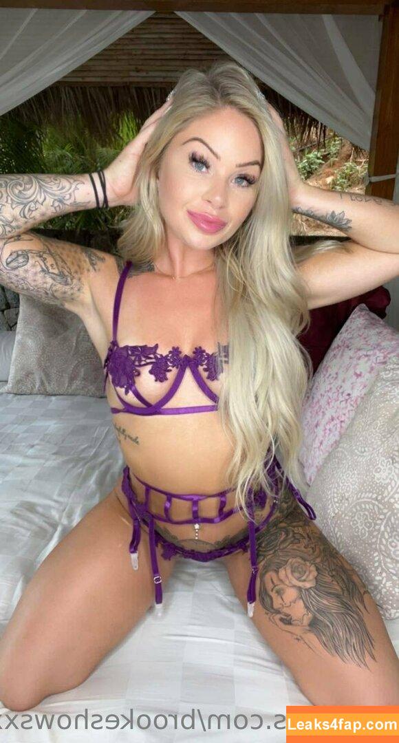 brookeshowsxx leaked photo photo #1418