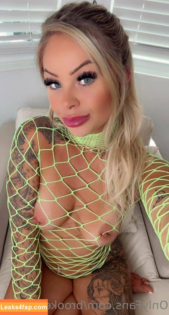 brookeshowsxx leaked photo photo #1617