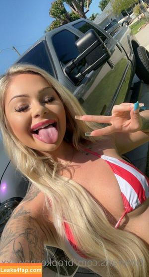 brookeshowsxx photo #1056