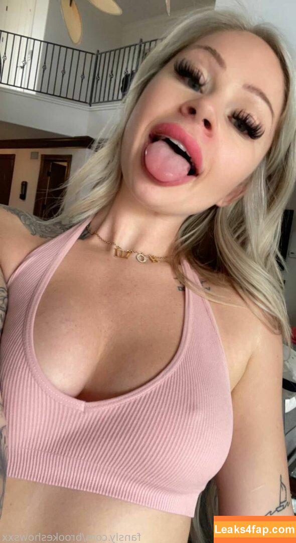 brookeshowsxx leaked photo photo #2077