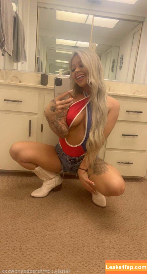 brookeshowsxx leaked photo photo #2092