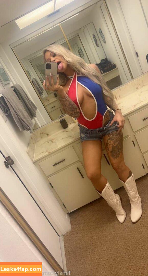 brookeshowsxx leaked photo photo #2097