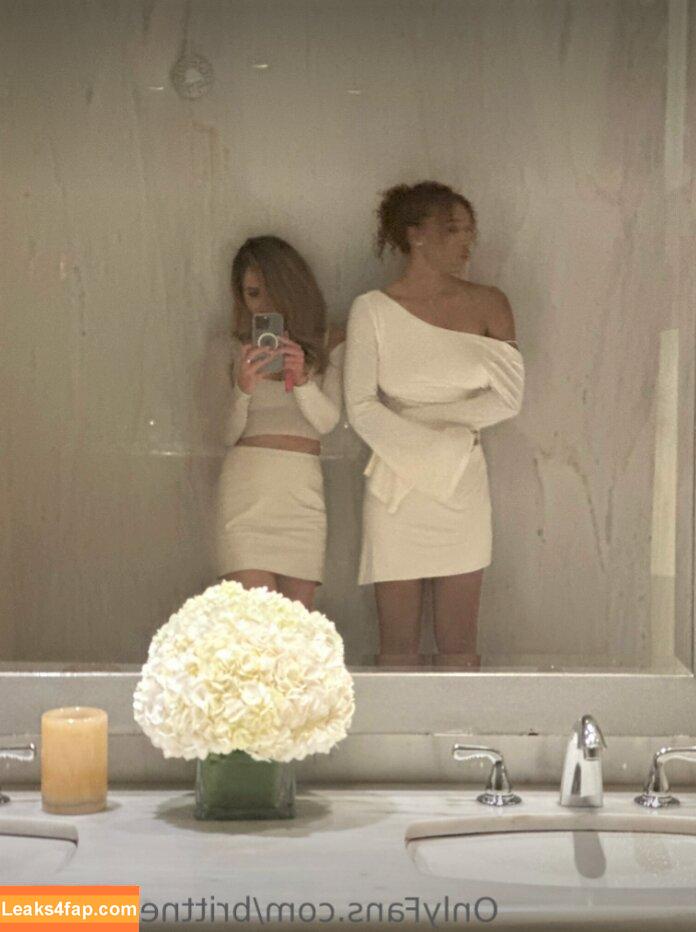 Brookliyn Wren / UFC Ring Girl / brookliyn_wren / brookliynwren / helloBROOKLIYN leaked photo photo #0174