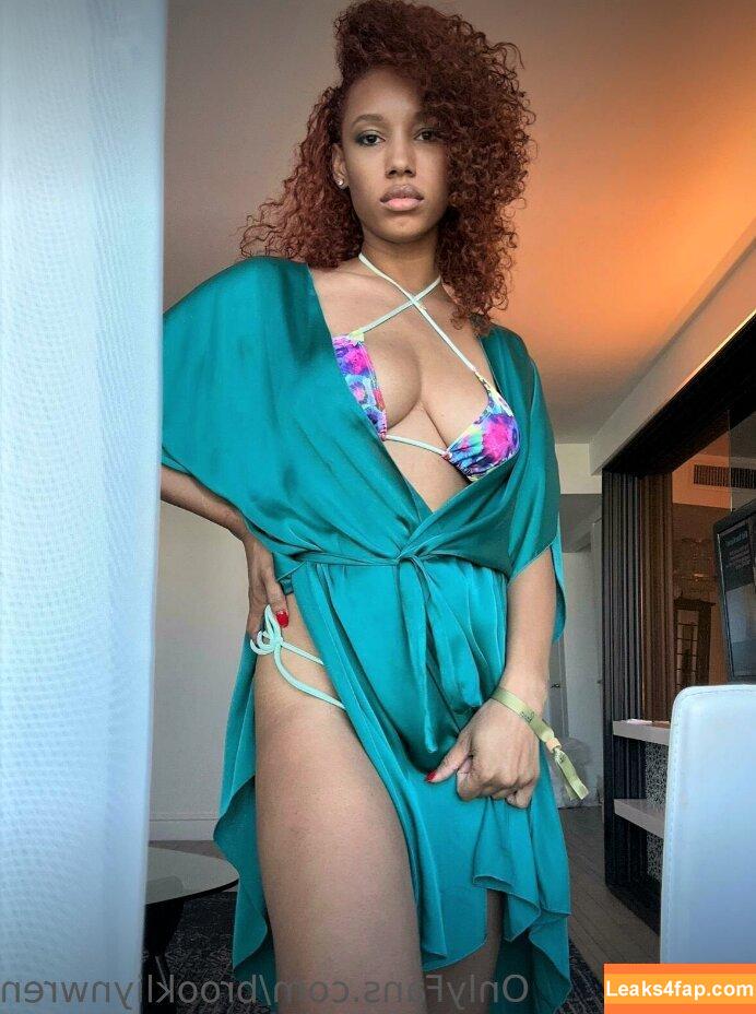 Brookliyn Wren / UFC Ring Girl / brookliyn_wren / brookliynwren / helloBROOKLIYN leaked photo photo #0192