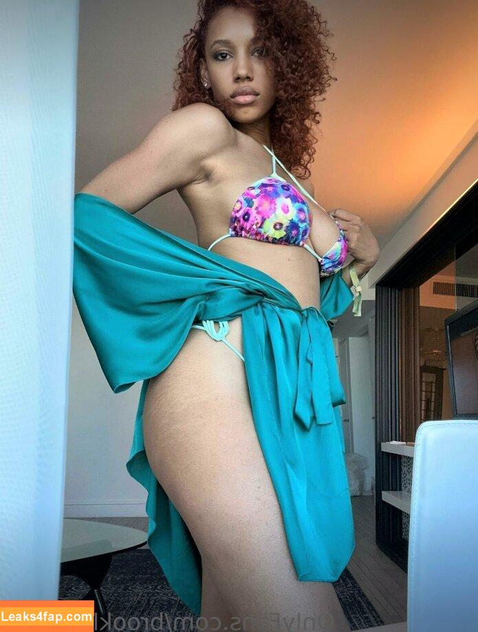 Brookliyn Wren / UFC Ring Girl / brookliyn_wren / brookliynwren / helloBROOKLIYN leaked photo photo #0228