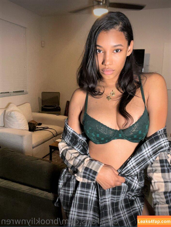 Brookliyn Wren / UFC Ring Girl / brookliyn_wren / brookliynwren / helloBROOKLIYN leaked photo photo #0252