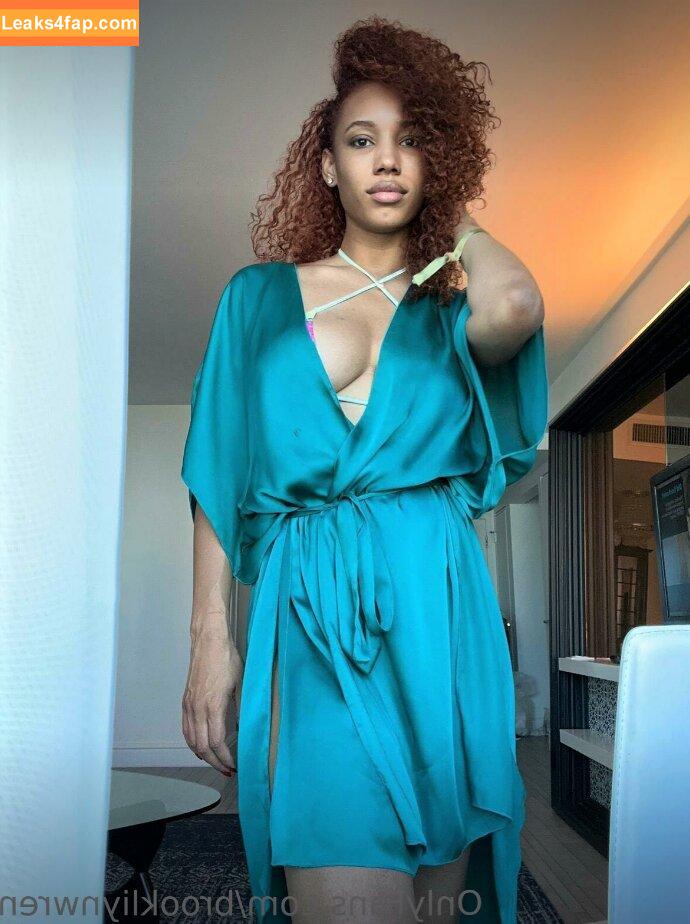 Brookliyn Wren / UFC Ring Girl / brookliyn_wren / brookliynwren / helloBROOKLIYN leaked photo photo #0260