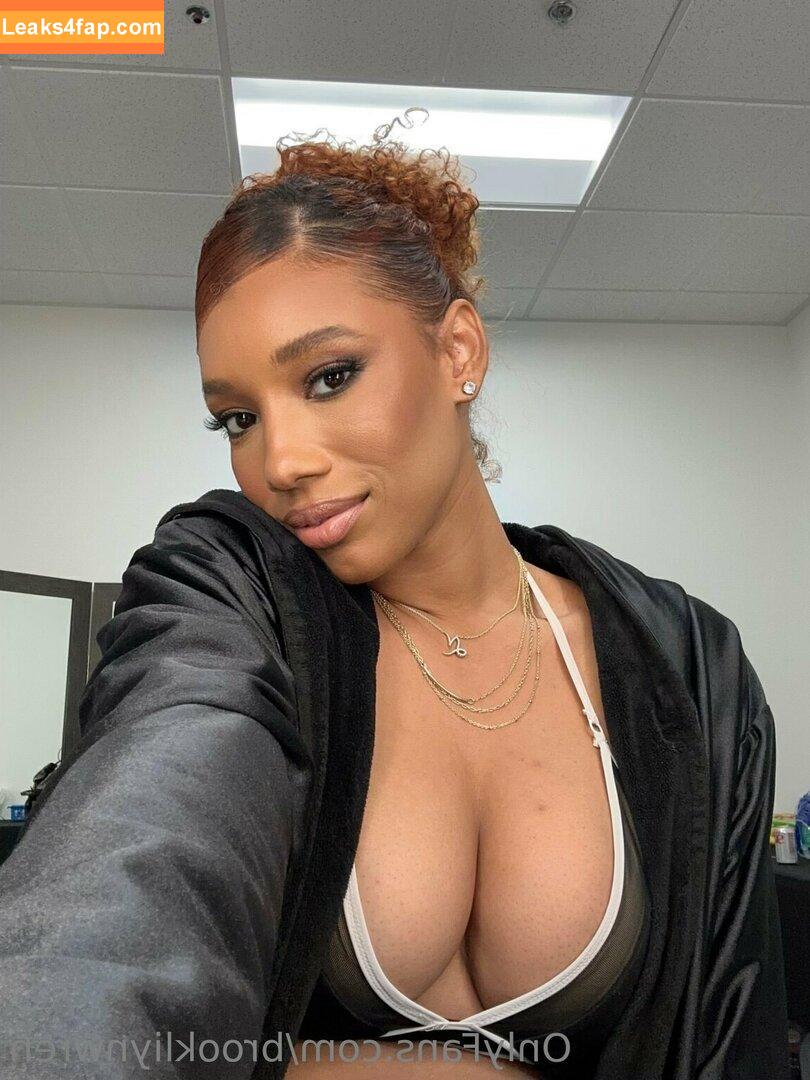 Brookliyn Wren / UFC Ring Girl / brookliyn_wren / brookliynwren / helloBROOKLIYN leaked photo photo #0308