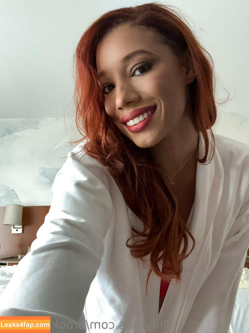 Brookliyn Wren / UFC Ring Girl / brookliyn_wren / brookliynwren / helloBROOKLIYN leaked photo photo #0327