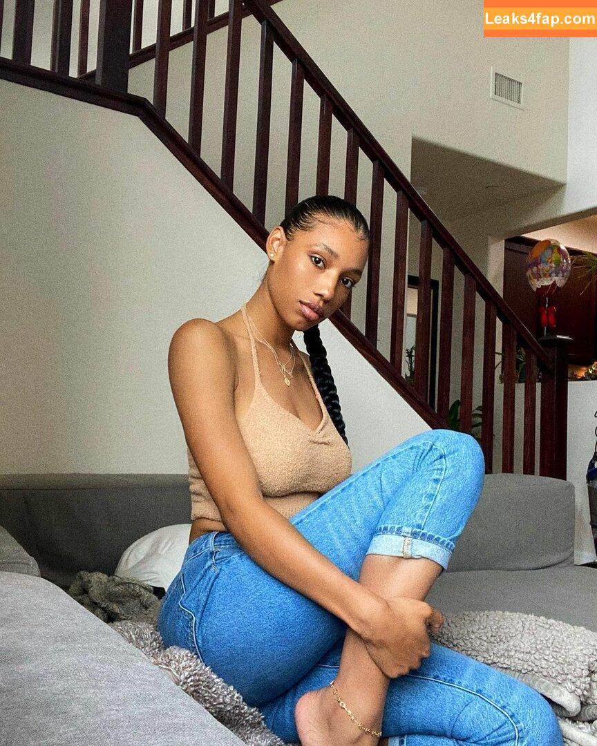 Brookliyn Wren / UFC Ring Girl / brookliyn_wren / brookliynwren / helloBROOKLIYN leaked photo photo #0364