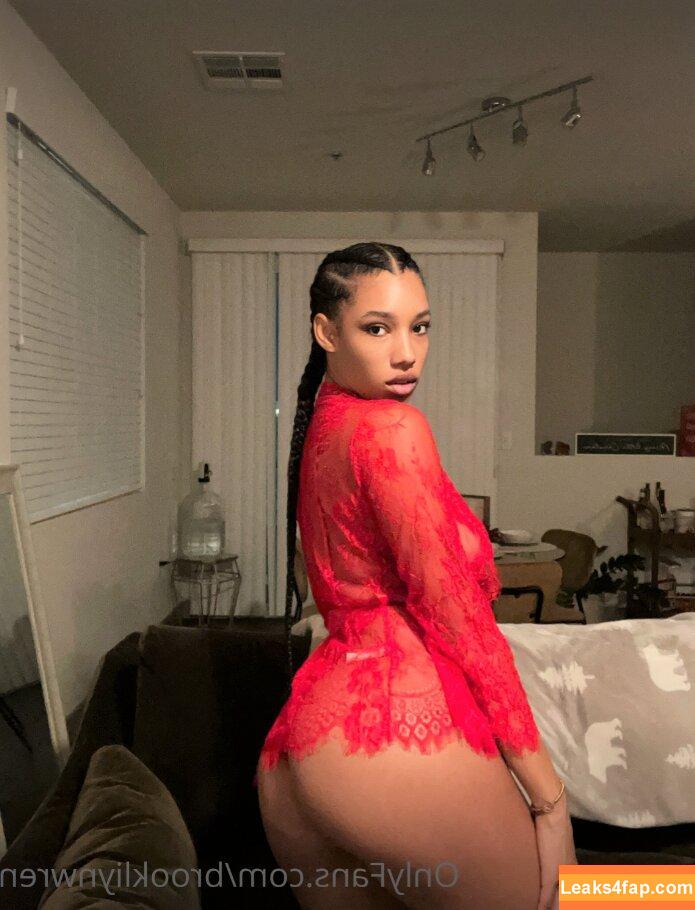 Brookliyn Wren / UFC Ring Girl / brookliyn_wren / brookliynwren / helloBROOKLIYN leaked photo photo #0663