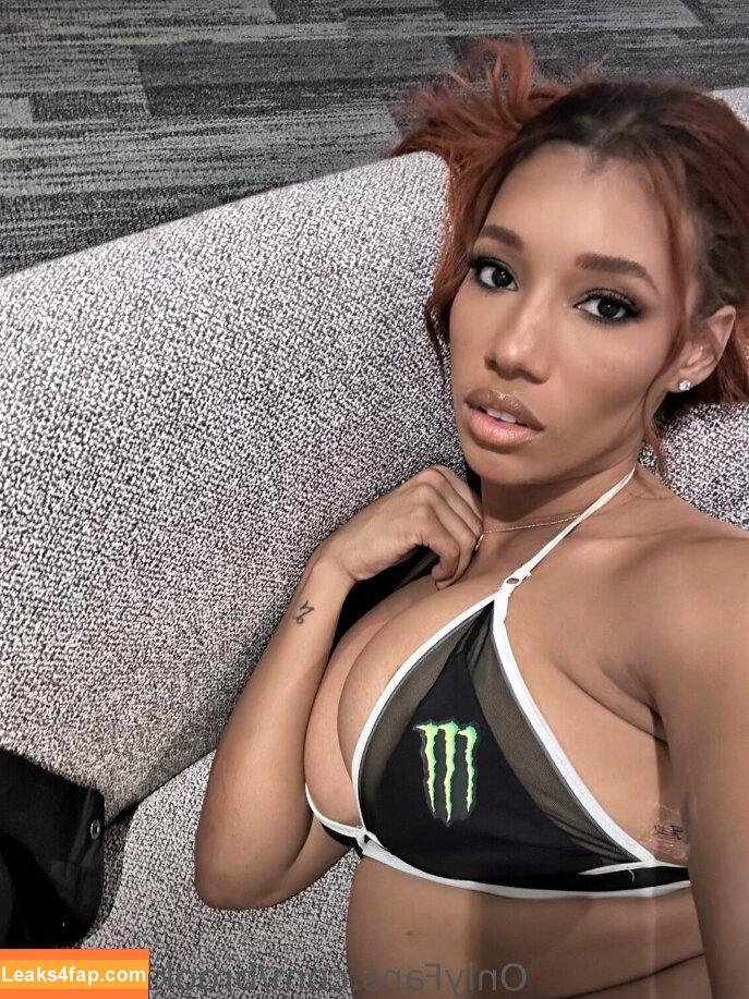 Brookliyn Wren / UFC Ring Girl / brookliyn_wren / brookliynwren / helloBROOKLIYN leaked photo photo #0725
