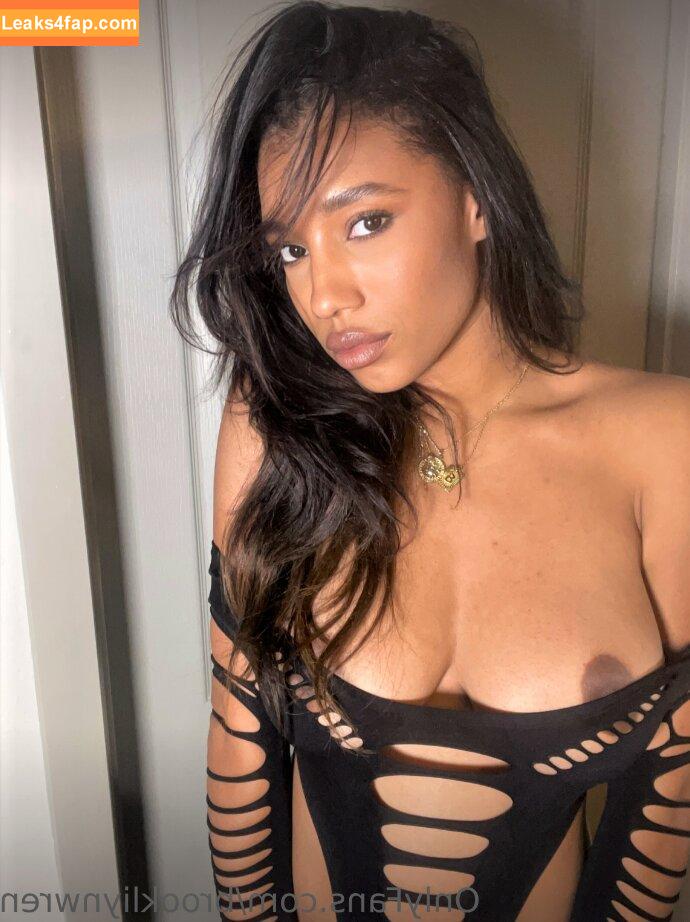 Brookliyn Wren / UFC Ring Girl / brookliyn_wren / brookliynwren / helloBROOKLIYN leaked photo photo #0769