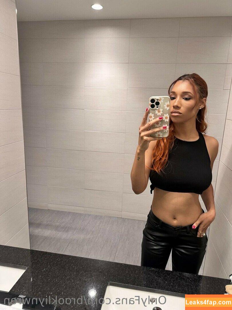 Brookliyn Wren / UFC Ring Girl / brookliyn_wren / brookliynwren / helloBROOKLIYN leaked photo photo #0782