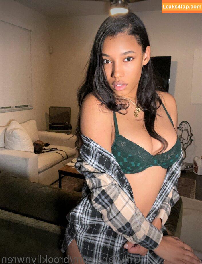 Brookliyn Wren / UFC Ring Girl / brookliyn_wren / brookliynwren / helloBROOKLIYN leaked photo photo #0968