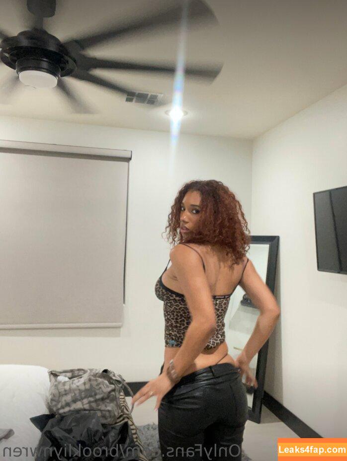 Brookliyn Wren / UFC Ring Girl / brookliyn_wren / brookliynwren / helloBROOKLIYN leaked photo photo #0970