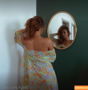 Brookliyn Wren photo #0121