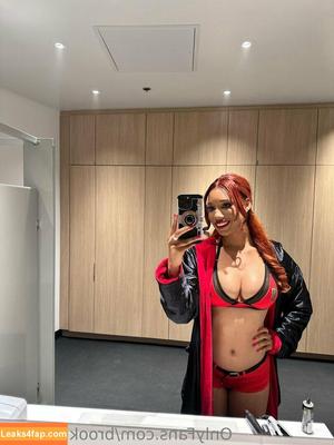 Brookliyn Wren photo #0326