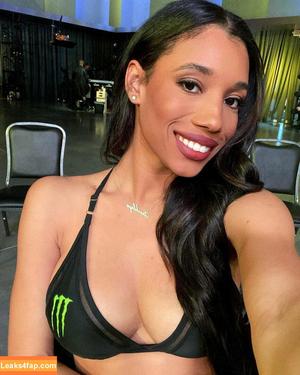 Brookliyn Wren photo #0346