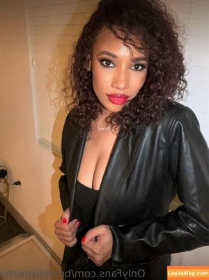 Brookliyn Wren photo #0572