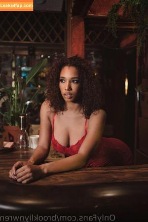 Brookliyn Wren photo #0620