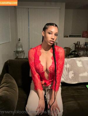 Brookliyn Wren photo #0662
