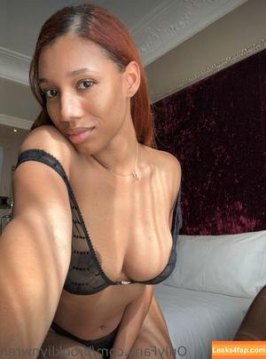 Brookliyn Wren photo #0722
