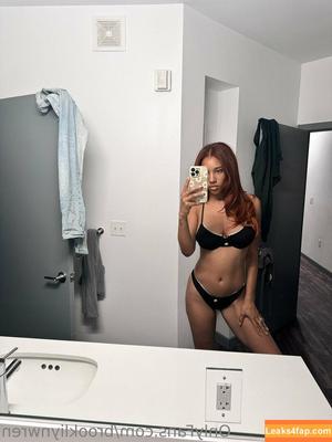 Brookliyn Wren photo #0755