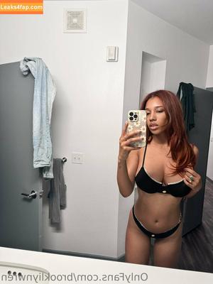 Brookliyn Wren photo #0757