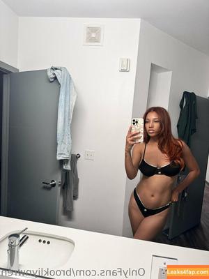 Brookliyn Wren photo #0758