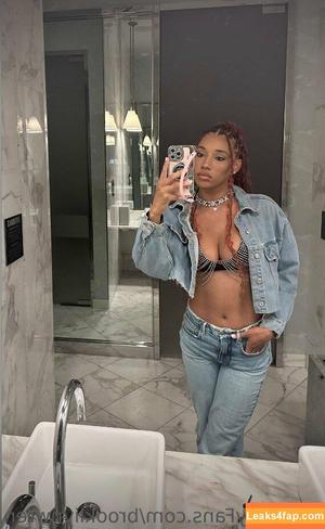 Brookliyn Wren photo #0826