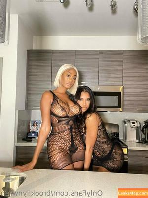 Brookliyn Wren photo #0838