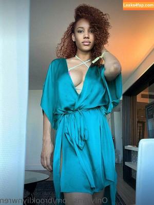 Brookliyn Wren photo #1010