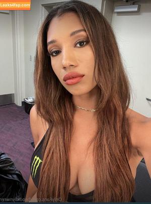 Brookliyn Wren photo #1021