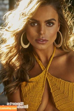 Brooks Nader photo #0043