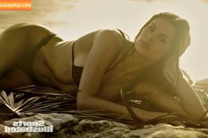 Brooks Nader photo #0211