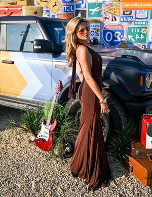 Brooks Nader photo #1031