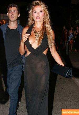 Brooks Nader photo #1059