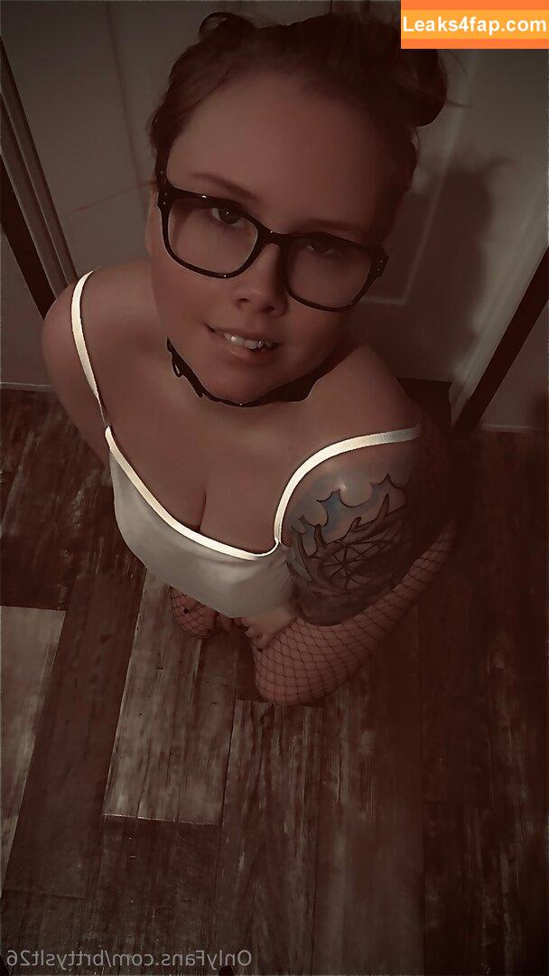 brttyslt26 /  leaked photo photo #0101