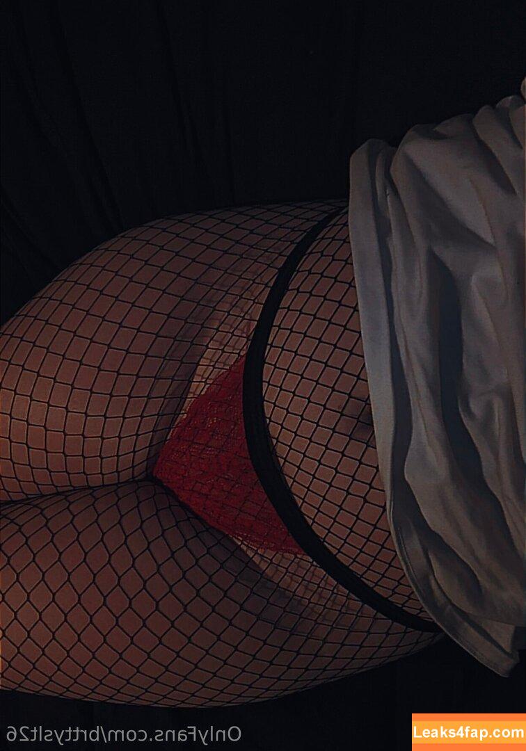 brttyslt26 /  leaked photo photo #0105