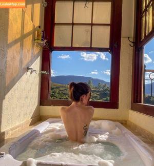 Bruna Figueiredo photo #0011