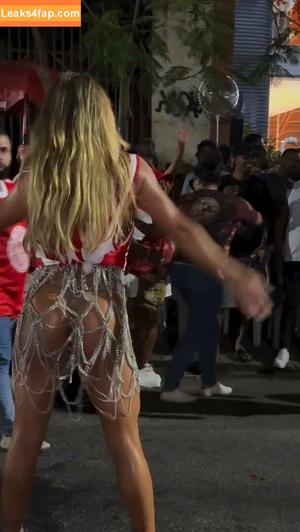 Bruna Griphao photo #0681