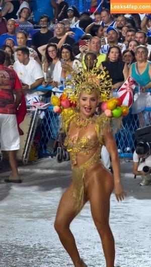 Bruna Griphao photo #0710