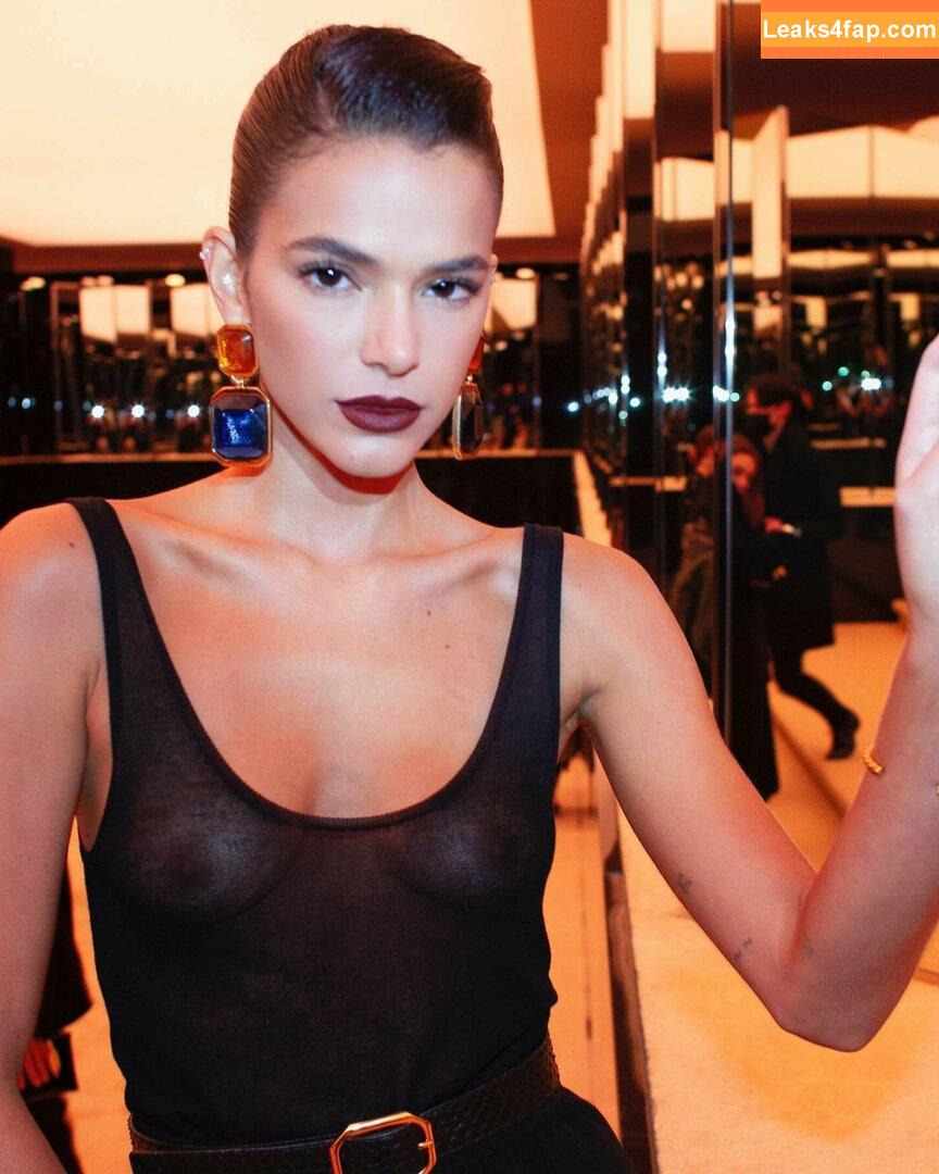 Bruna Marquezine / brumarquezine / brunamarquezine / https: leaked photo photo #0006