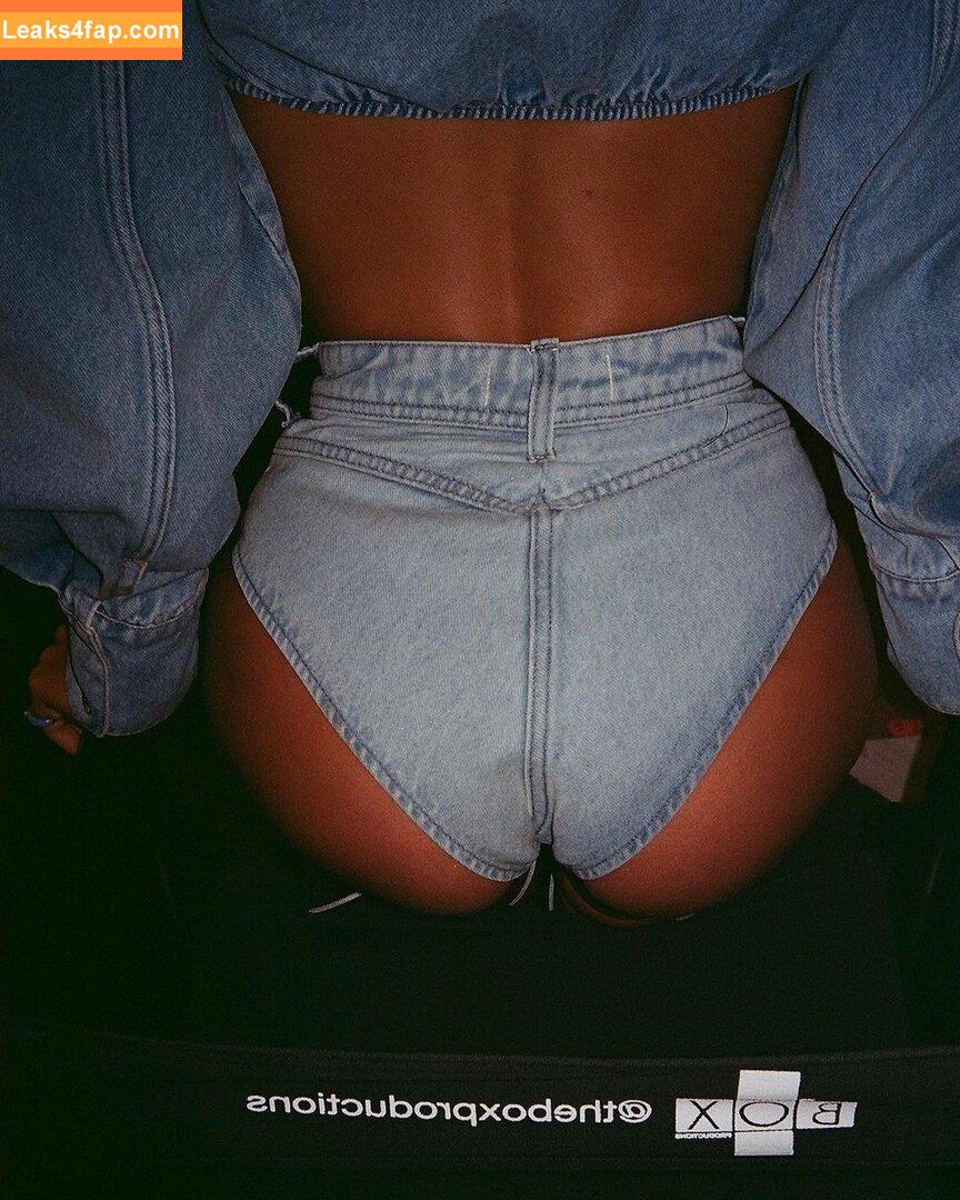 Bruna Marquezine / brumarquezine / brunamarquezine / https: leaked photo photo #0192