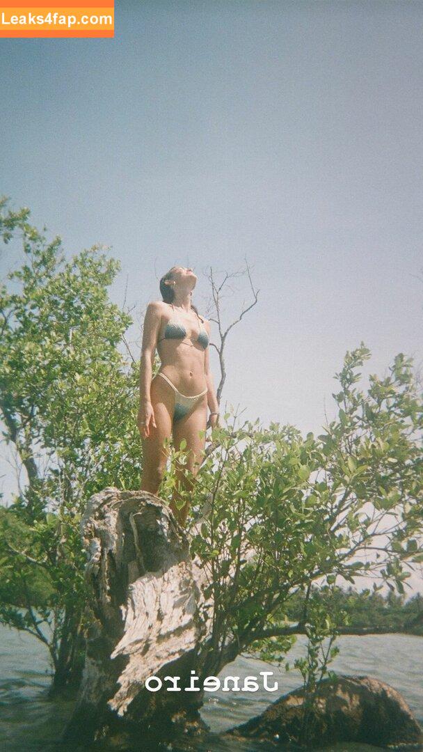 Bruna Marquezine / brumarquezine / brunamarquezine / https: слитое фото фото #0221