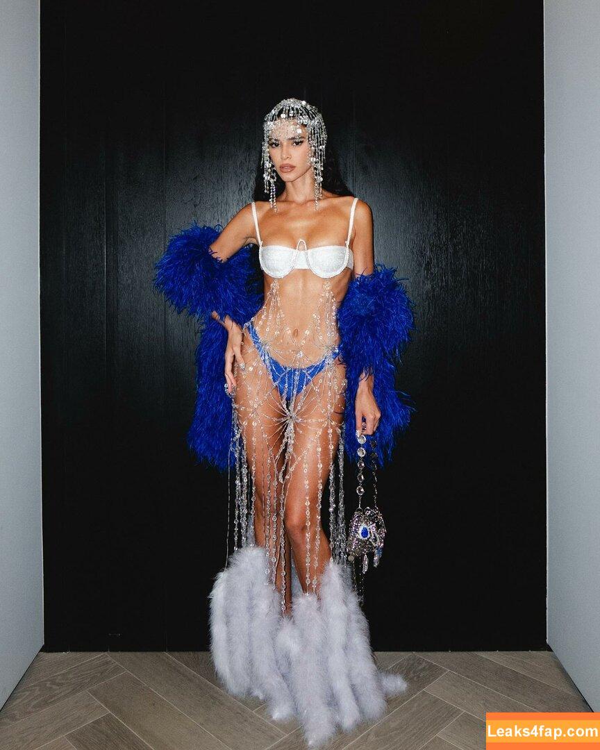 Bruna Marquezine / brumarquezine / brunamarquezine / https: слитое фото фото #0267