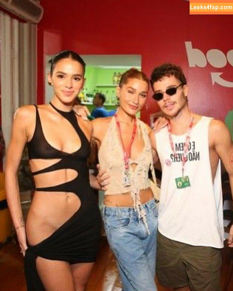 Bruna Marquezine / brumarquezine / brunamarquezine / https: слитое фото фото #0284