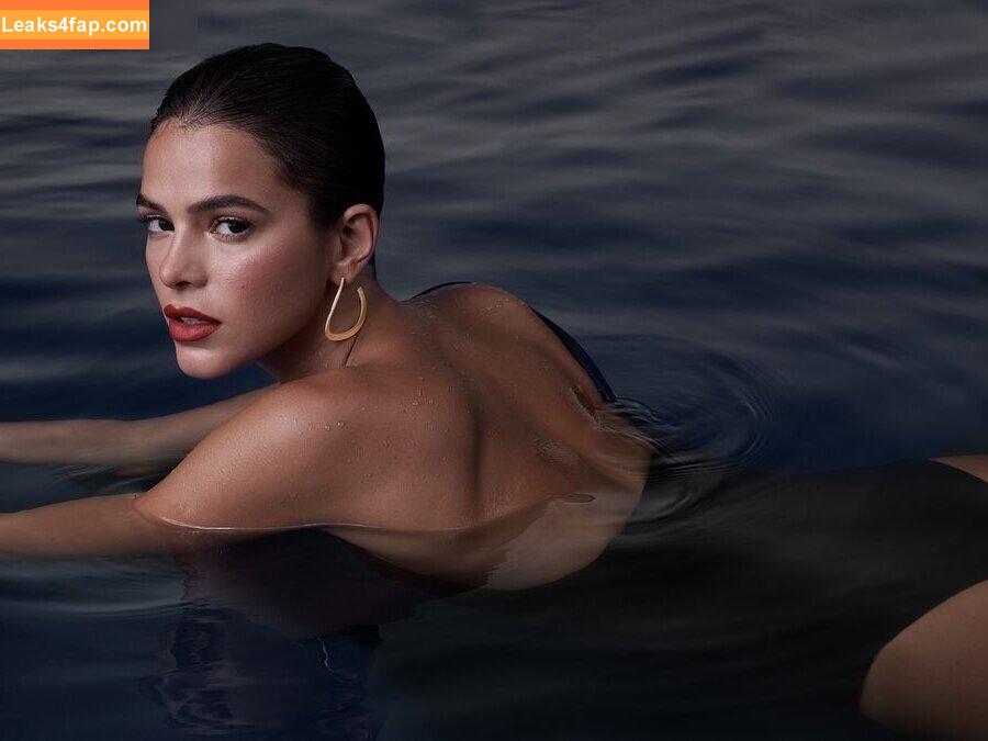 Bruna Marquezine / brumarquezine / bruna.marquezine / brunamarquezine / https: слитое фото фото #0634