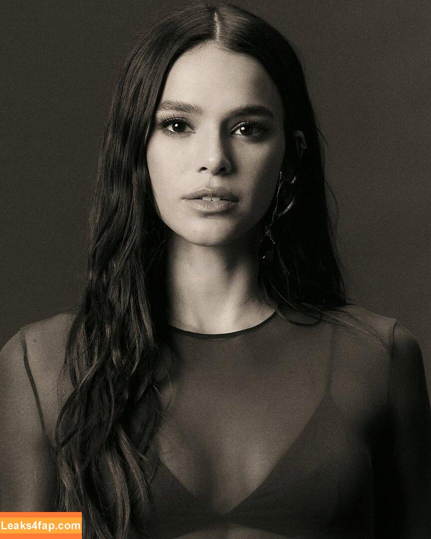 Bruna Marquezine / brumarquezine / brunamarquezine / https: слитое фото фото #0731